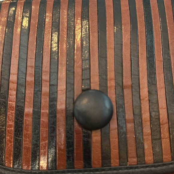 Vittori Perini Vintage Leather Clutch - Picture 7 of 7